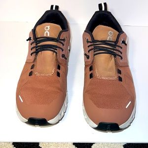 On Cloud Swiss Engineered  Water Proof Sneakers.